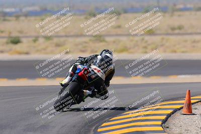 media/Oct-08-2022-SoCal Trackdays (Sat) [[1fc3beec89]]/Turn 11 Backside (1145am)/